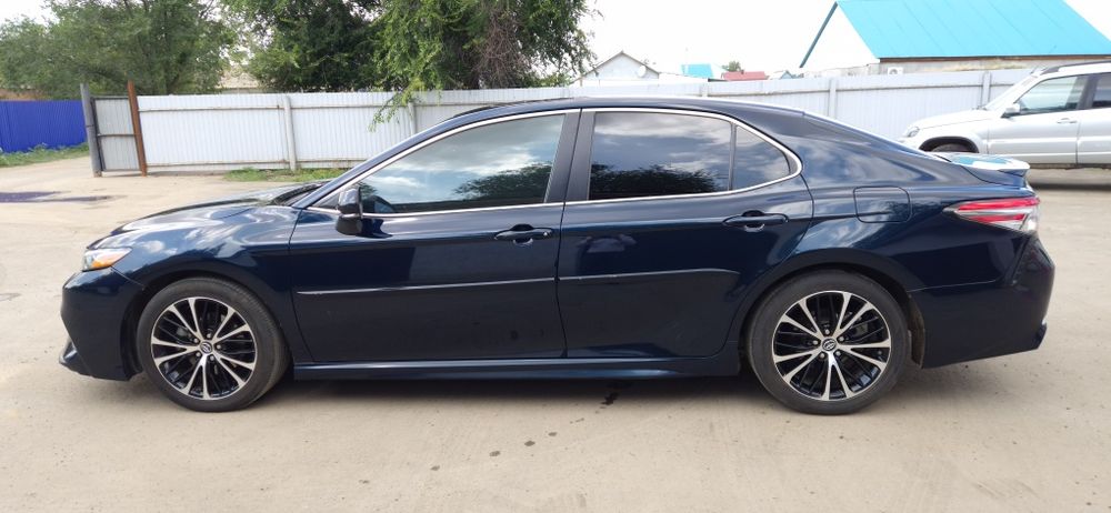 Продаётся Toyota Camry 70 SE+ (транзит)