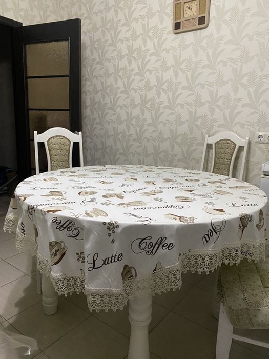 Скатерть д190см