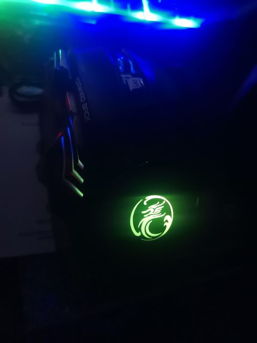 Игровая мышка компьютерная