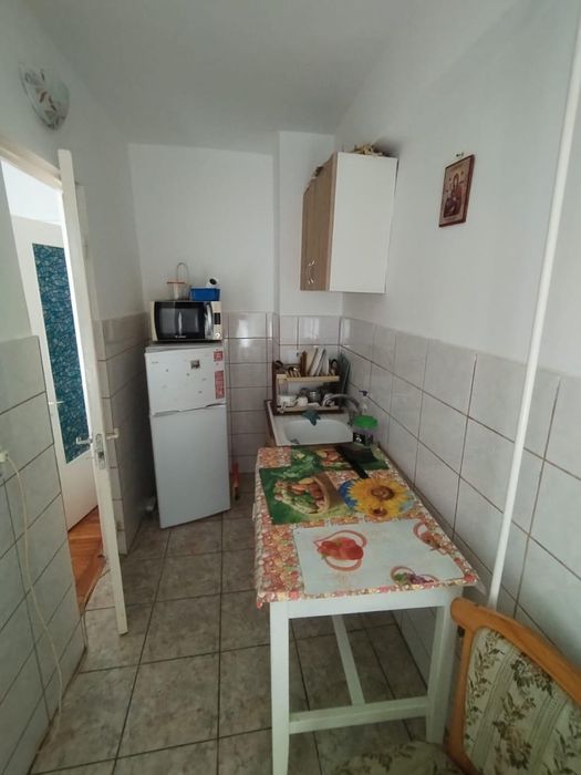 Inchiriez Garsoniera Zona ACR