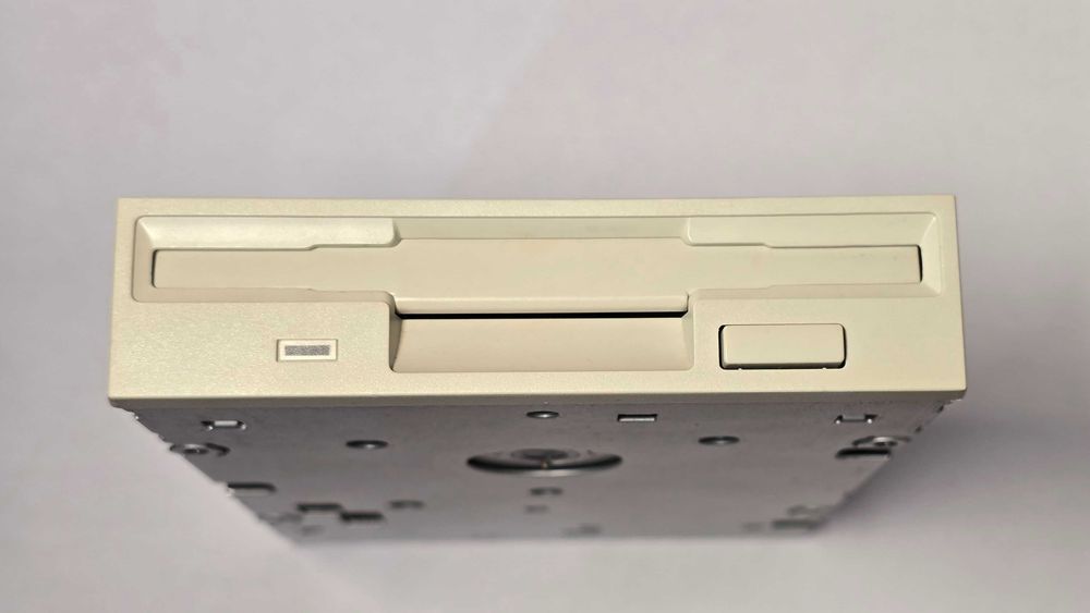 Unitate Floppy Disk Drive (FDD) 3.5" Sony MPF920 Retro Desktop