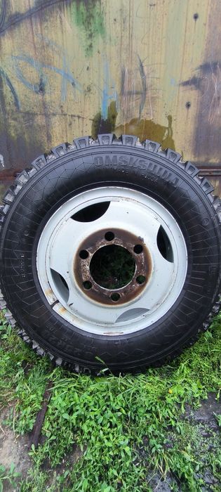 Продам   газоновскую резину