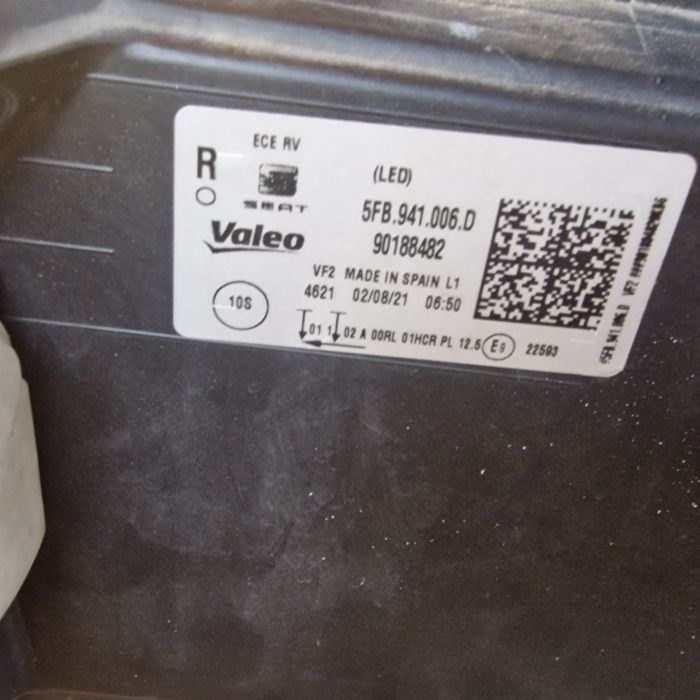 Seat Leon 4  2021 full led десен фар