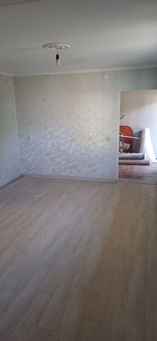 Сдам 2 комнатную квартиру