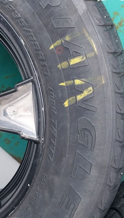 4 шины Triangle 235 65 R17. Читаем описание.