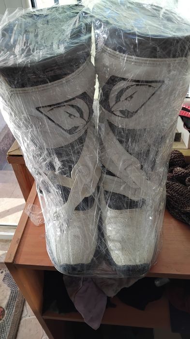 Ботуши Raven 44 номер