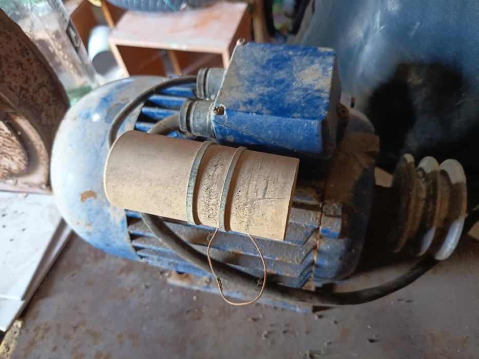 Motor electric  in stare buna