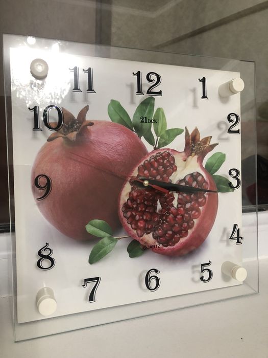 Часы настенные (новые)