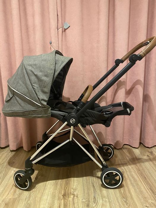 Бебешка количка Cybex Mios