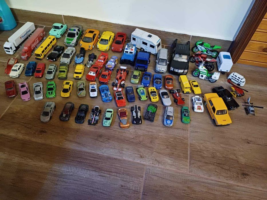 Железни колички - тирове - хеликоптери - мотори -  каравани - джипове