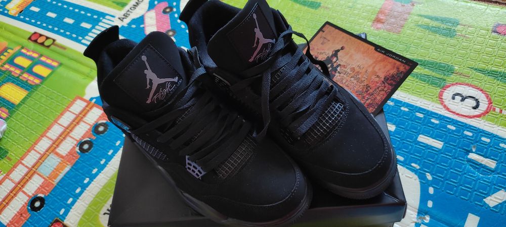 Кроссовки эйр джордан