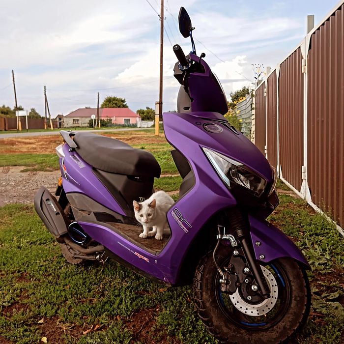 Продам скутер м8 про