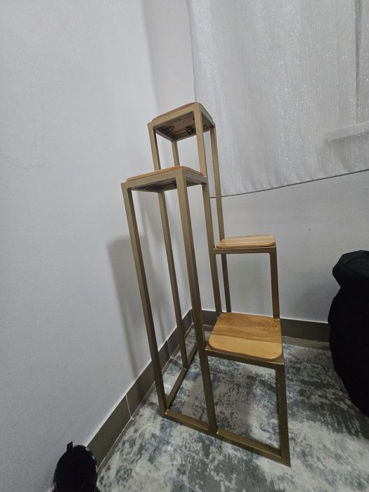 Подставка для цветов