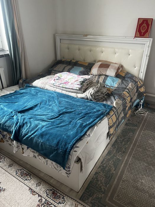 Отдам даром спальный гарнитур