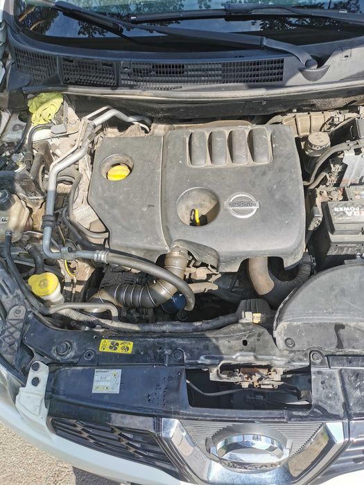 Vând Nissan Qashqai