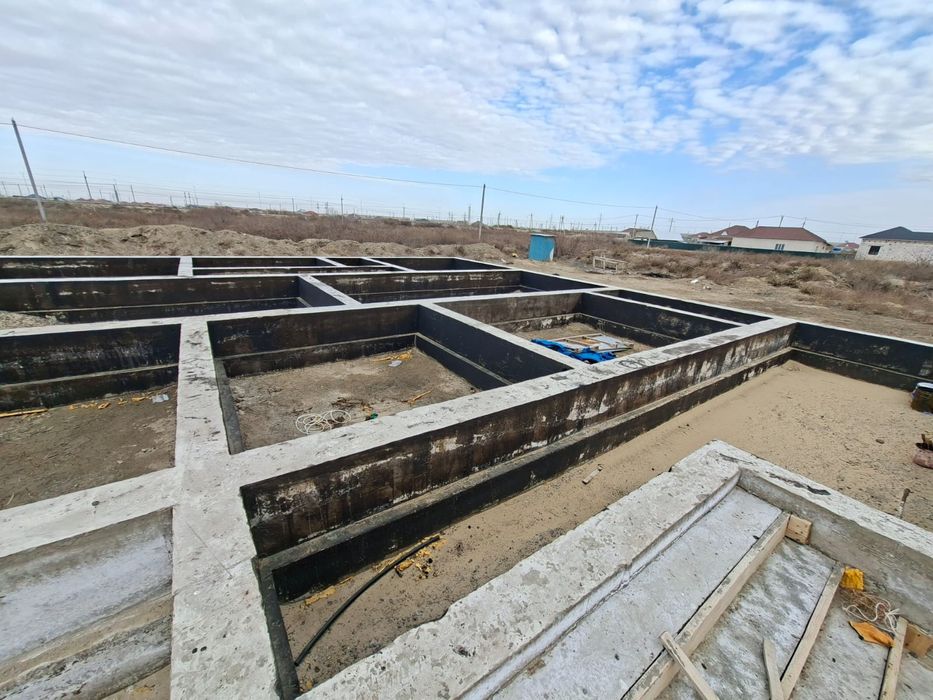 Жер сатылады фундаметімен