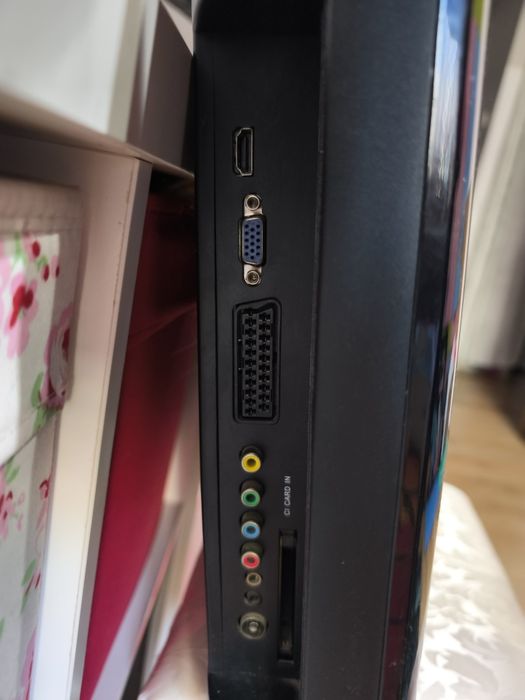 Vând tv/televizor Mitsai 22umts10