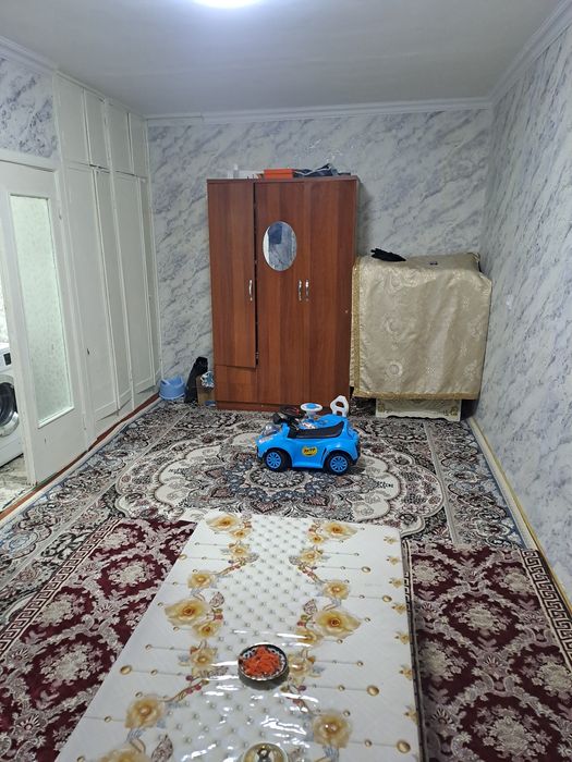 1 хоналик уй ВАСХОД Навоий чойхона олдида