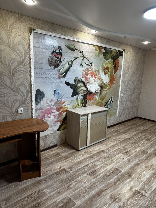 Продам 2 ком квартиру в 3-16 (5 этаж)