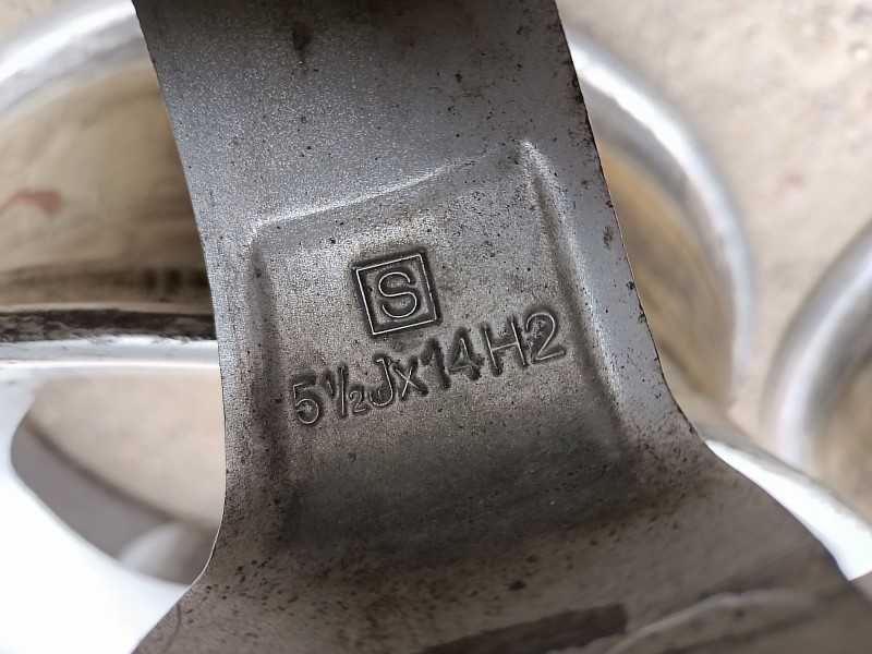 Продам легкосплавные диски на ВАЗ