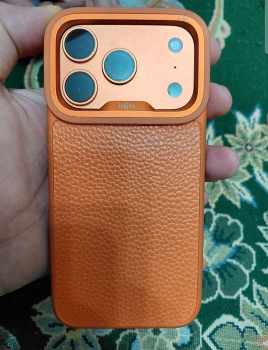 Продам iphone 17 pro 256gb