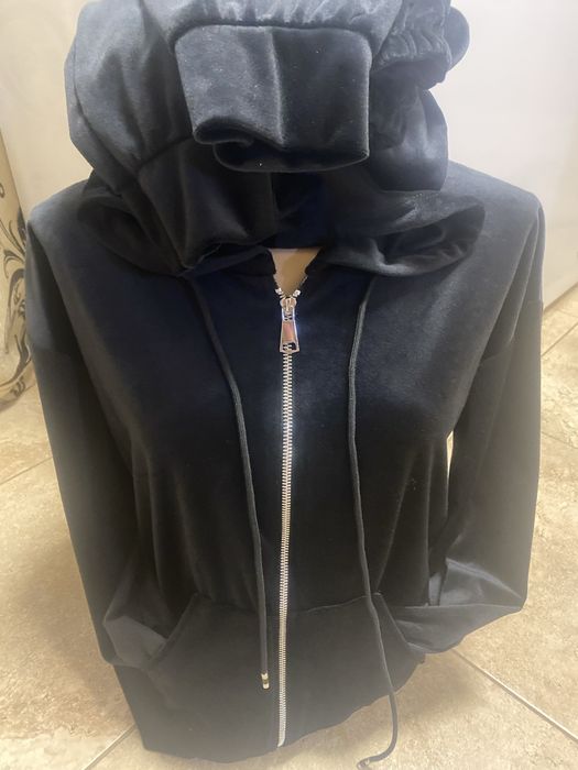 Compleu din catifea de dama