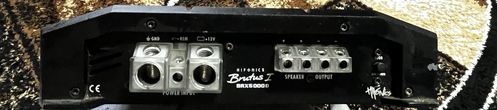 Stație auto Hifonics 3000w RMS