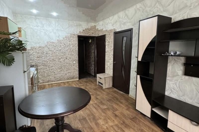 Сдам 3 комнатную квартиру
