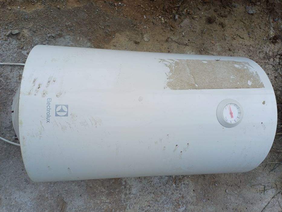 Водонагреватель Электролюкс