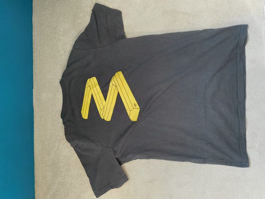 Тениска Adidas жълт надпис