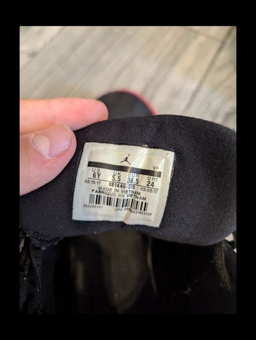 Adidași jordan negri