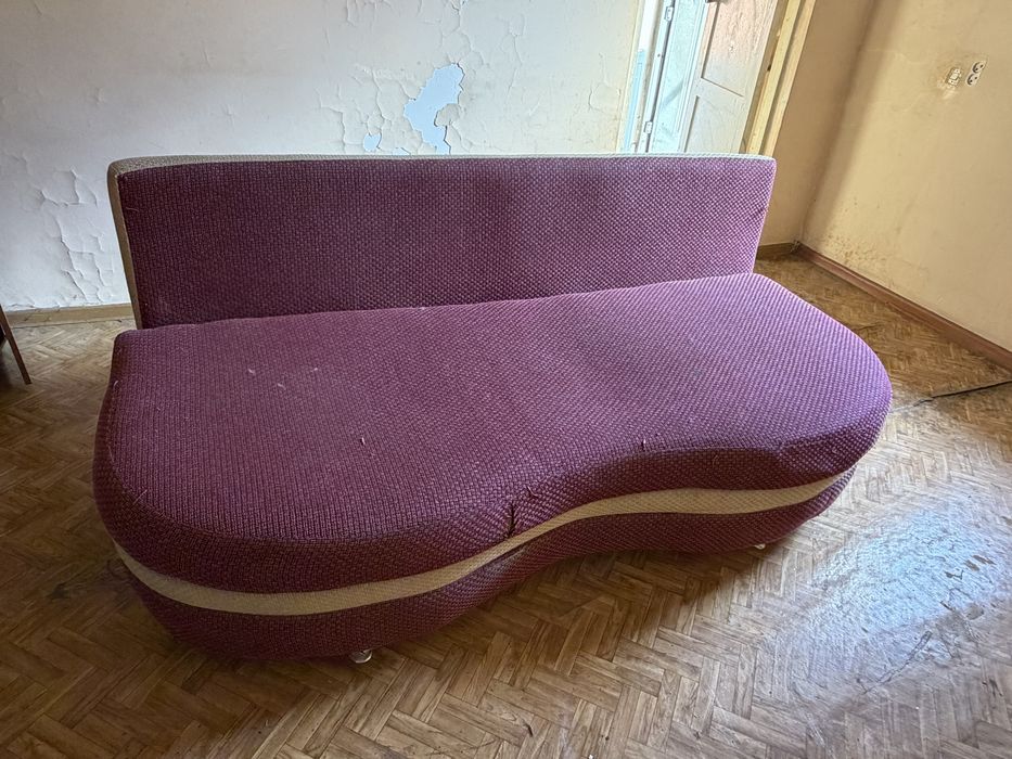 Отдам бесплатно диван
