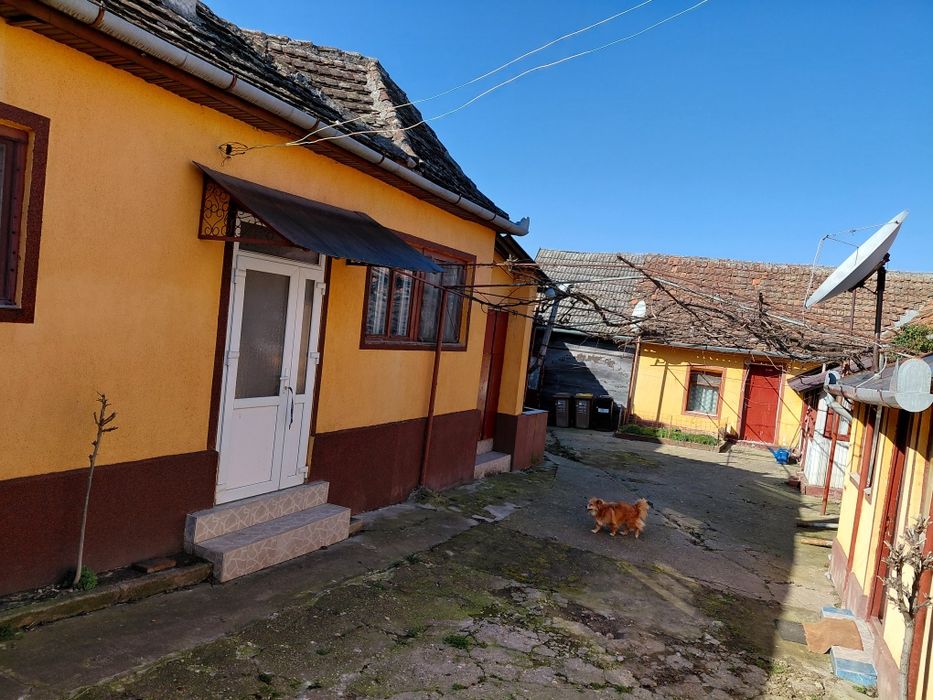 Casa de Vanzare In Maderat(Jud.Arad)