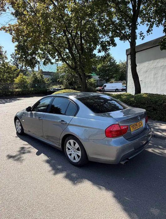 BMW 2009 318D M Sport Uk