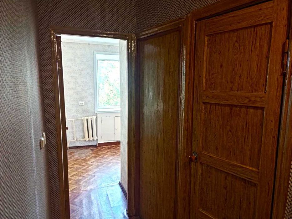 ,,, Пробам 2-х комнатную в Городе