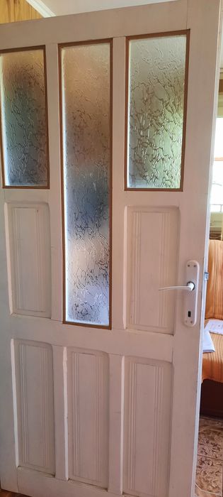 Usii de lemn pet interior si exterior FARA TOC