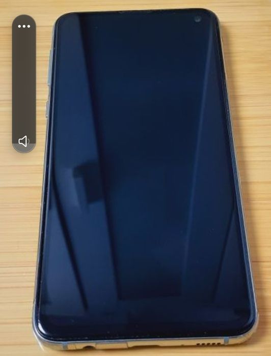 Samsung S10e cu doua huse originale smart view