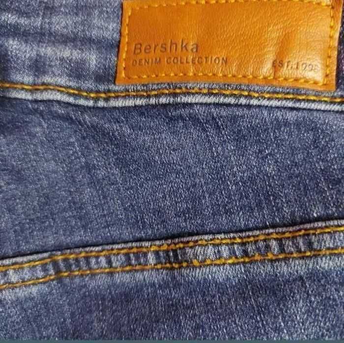 Pantalon denim Bershka XS