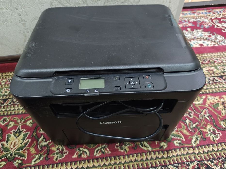 Printer srochna sotiladi