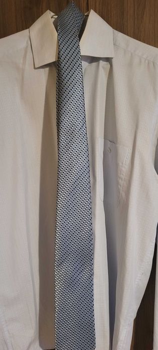 Мъжка риза Adelly - размер M (39/40) + вратовръзка