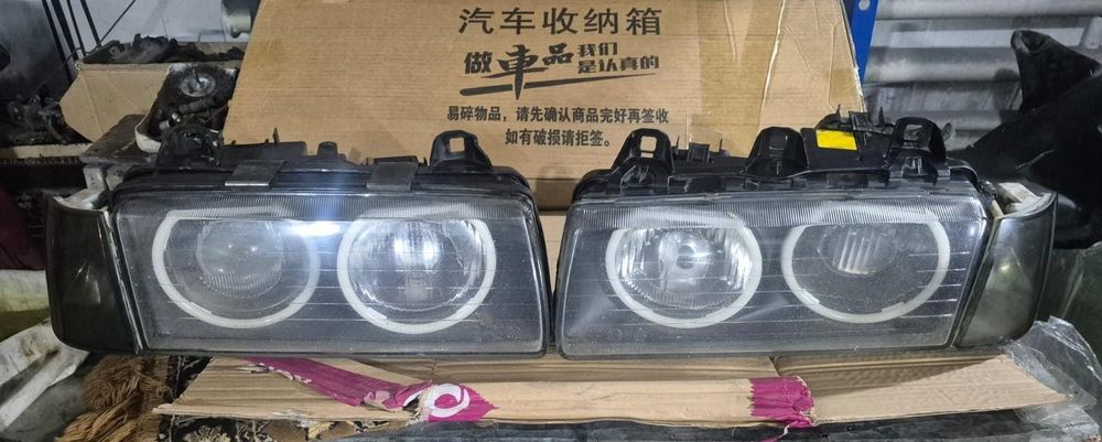 Комплект фар на BMW E36