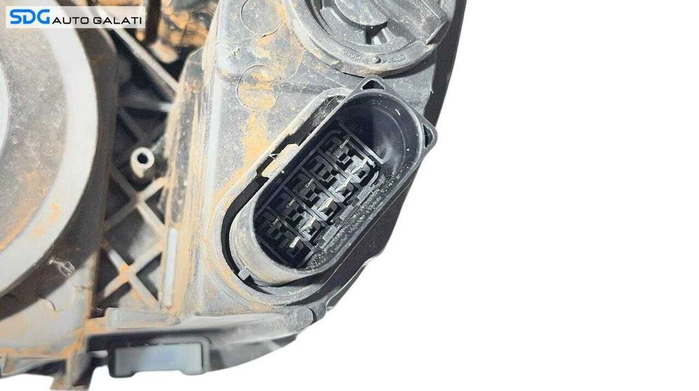 Far Dreapta cu Lupa FARA Xenon Skoda Octavia 2 Facelift FL 2008 - 2013 Cod 1Z2941015F [LS0018]