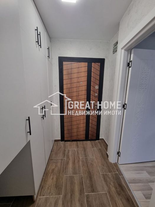 Продава се Тристаен апартамент в Търговище, Център - 50 кв.м за 1581 €/кв.м - Снимка #5