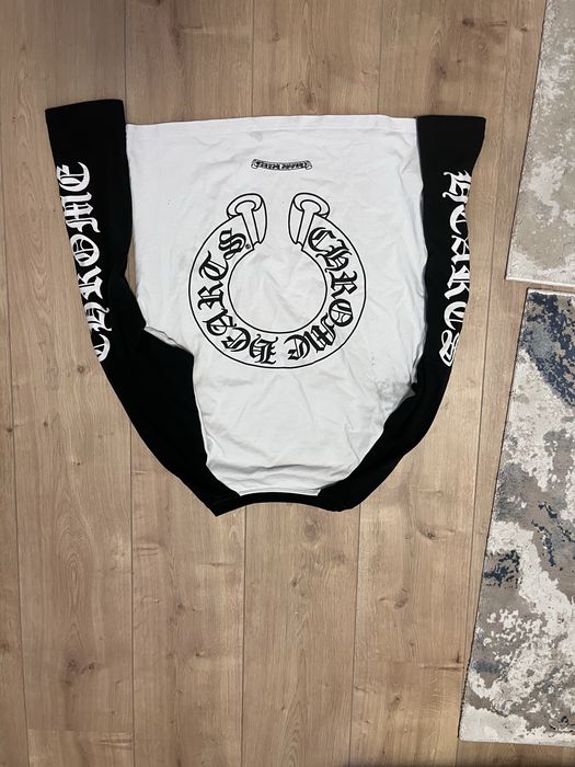 Black & White Long Sleeve – Streetwear – Graphic Print