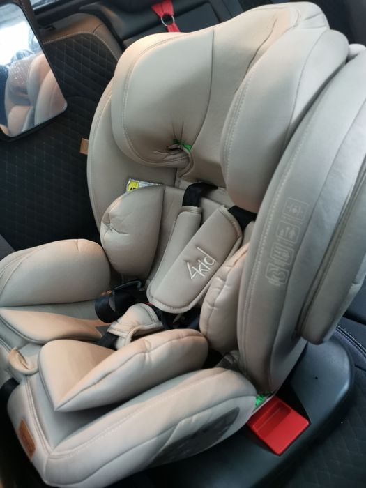 Столче за кола Чиполино/ Chipolino - 4Kid, i-Size, 40-150 cm, хумус