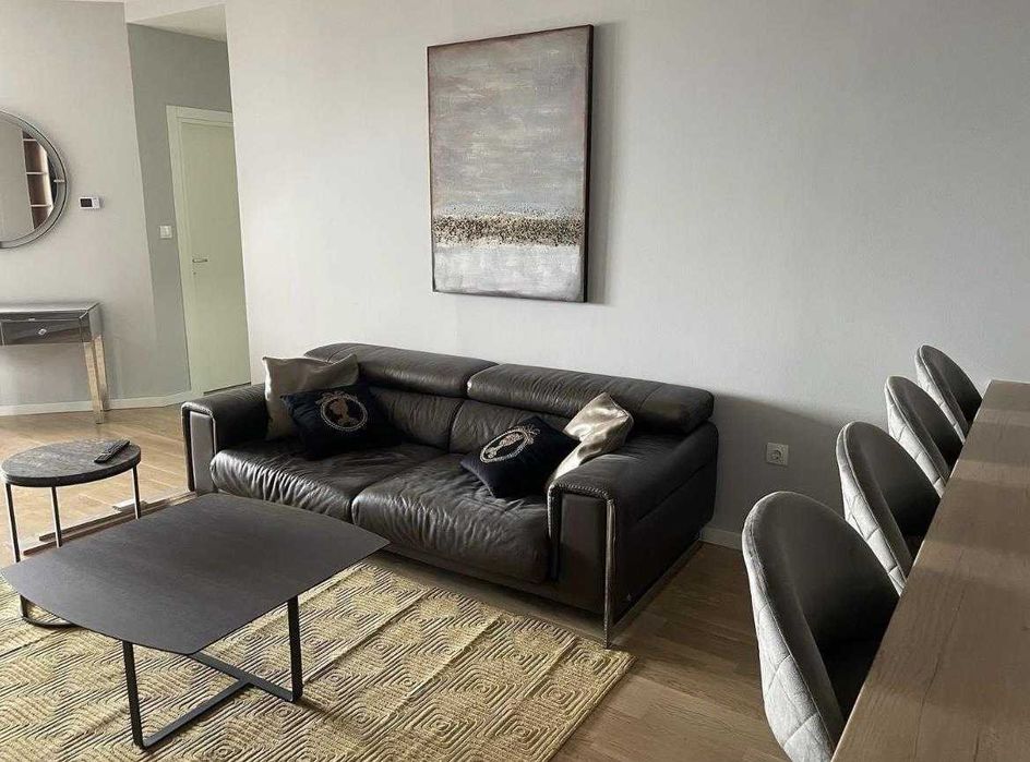 Дава се под наем Двустаен апартамент в Бургас, Зорница - 68 кв.м за 229.5 € - Снимка #1