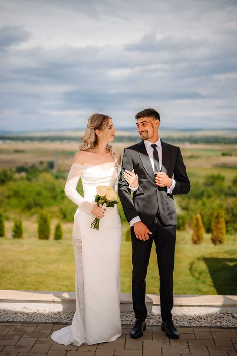 Vând rochie de mireasă