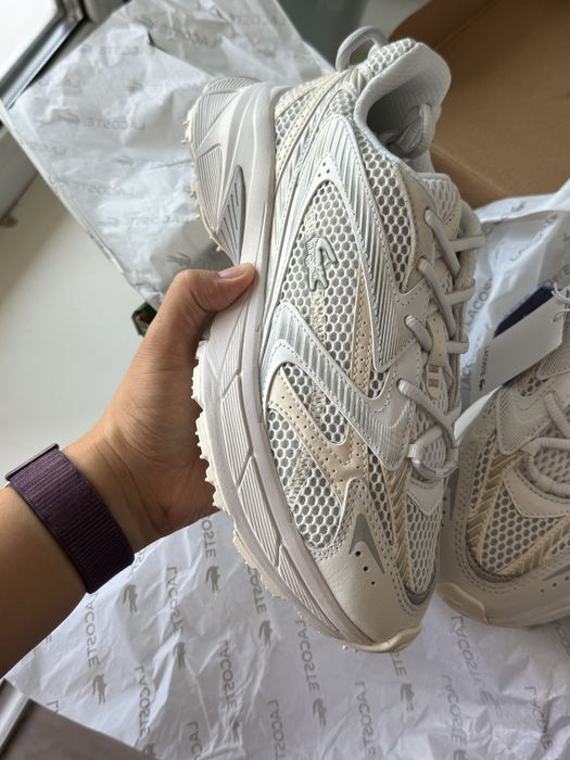 Продам  кроссы Lacoste L003 Neo Shot