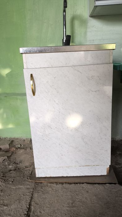 Мойка кухонная со смесителем