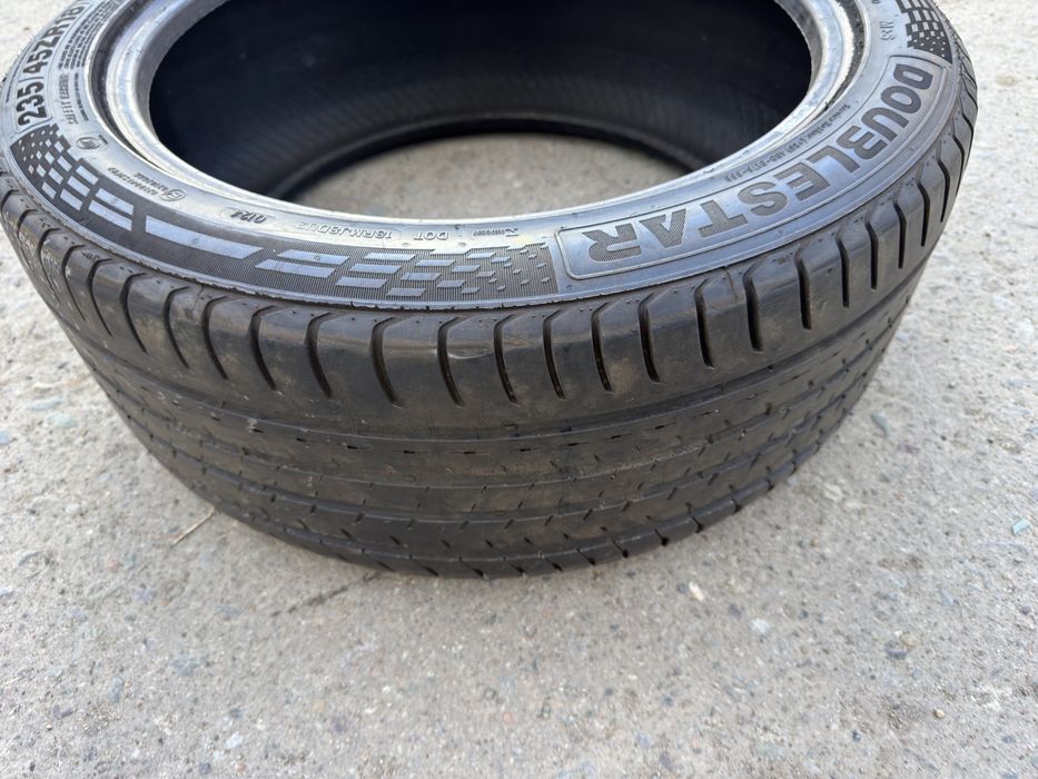 Одна резина 235/45/18